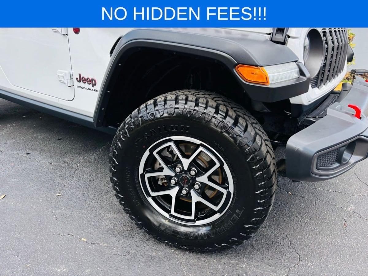 Jeep Wrangler Rubicon - Thumbnail 3