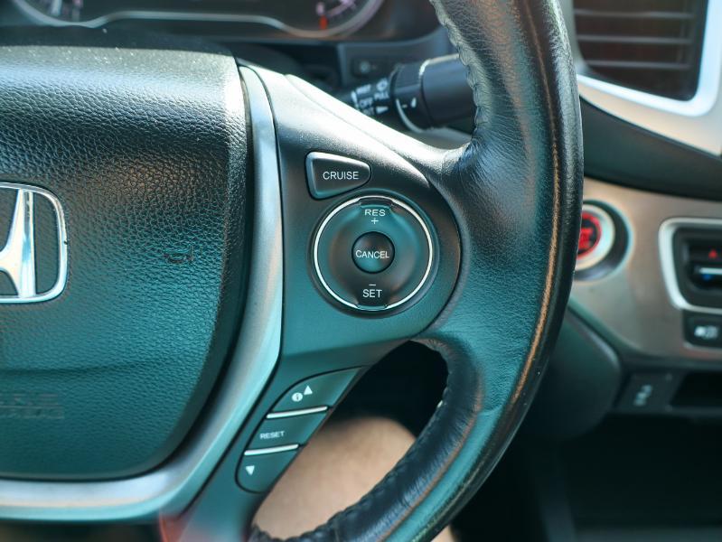 Honda Ridgelinertl Awd - Thumbnail 18