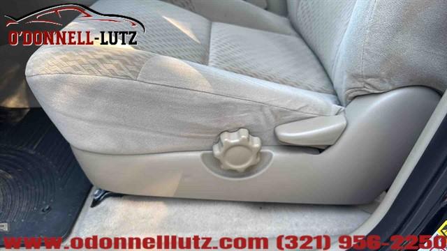 Toyota Tacoma Prerunner Sr5 Double Cab Auto 2Wd W/ Sr5 Extra Value Package | Stock No: Fe103 - Thumbnail 14