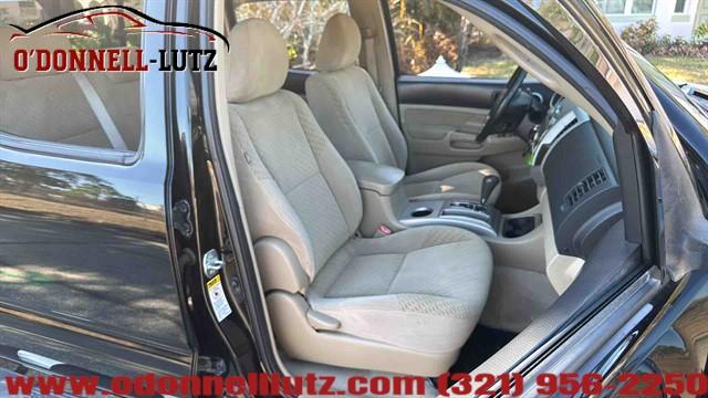 Toyota Tacoma Prerunner Sr5 Double Cab Auto 2Wd W/ Sr5 Extra Value Package | Stock No: Fe103 - Thumbnail 15