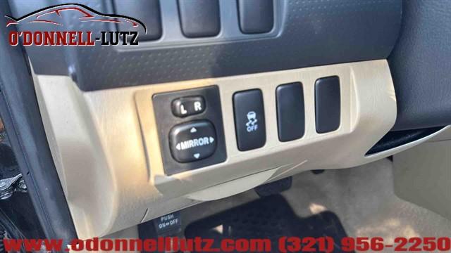 Toyota Tacoma Prerunner Sr5 Double Cab Auto 2Wd W/ Sr5 Extra Value Package | Stock No: Fe103 - Thumbnail 19