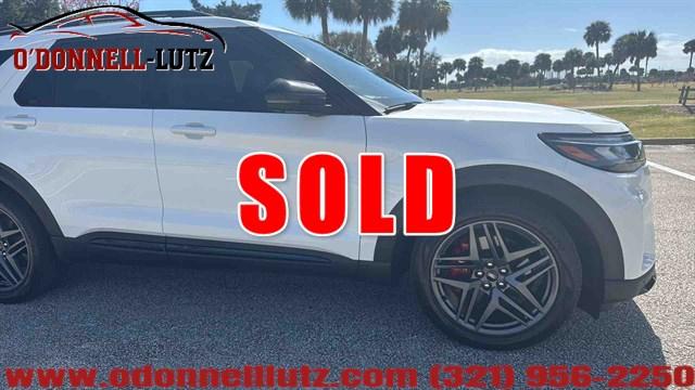 Ford Explorer St Awd W/ Sun & Sound Package | Stock No: Fe106 - Thumbnail 8