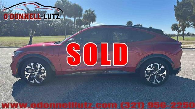 Ford Mustang Mach-E Premium W/ 91Kwh Usable Ext Battery** - Thumbnail 4