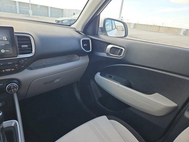 Hyundai Venue Sel Fwd 4D Sport Utility - Thumbnail 10