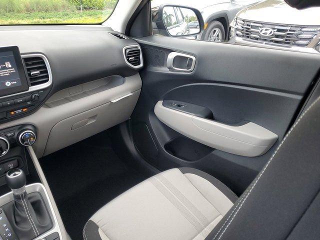 Hyundai Venue Sel Fwd 4D Sport Utility - Thumbnail 12