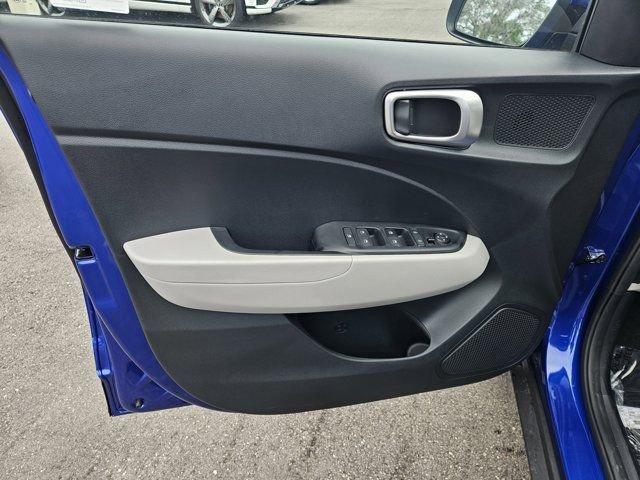 Hyundai Venue Sel Fwd 4D Sport Utility - Thumbnail 14