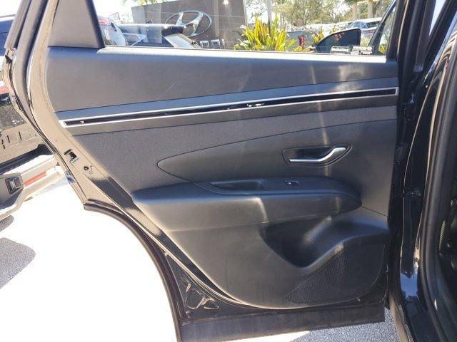 Hyundai Tucson Sel Convenience Fwd 4D Sport Utility - Thumbnail 11