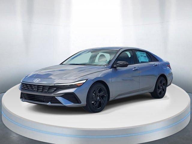 Hyundai Elantra Sel Sport Fwd 4D Sedan - Thumbnail 3