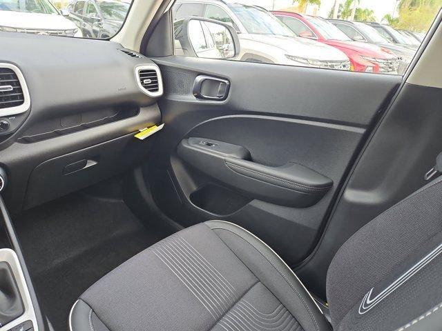 Hyundai Venue Limited Fwd 4D Sport Utility - Thumbnail 9