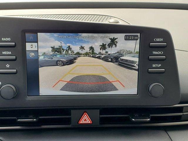 Hyundai Elantra Sel Sport Fwd 4D Sedan - Thumbnail 20