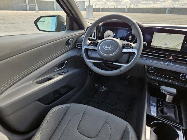 Hyundai Elantra Sel Convenience Fwd 4D Sedan - Thumbnail 11