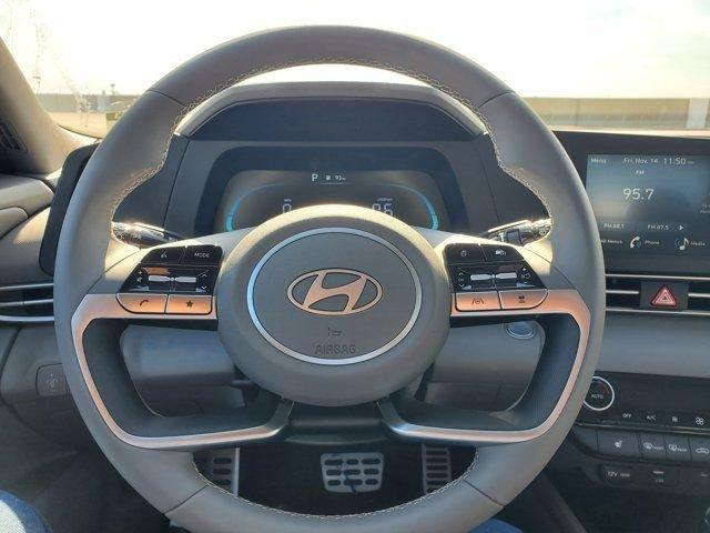 Hyundai Elantra Sel Sport Premium Fwd 4D Sedan - Thumbnail 13