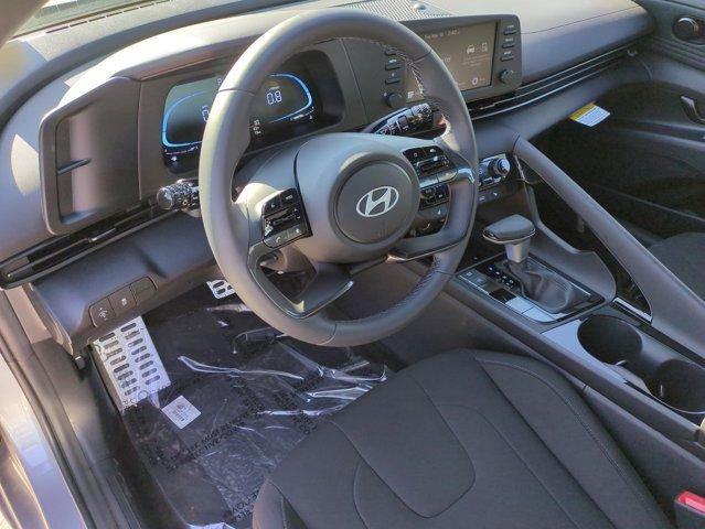 Hyundai Elantra Sel Sport Premium Fwd 4D Sedan - Thumbnail 19