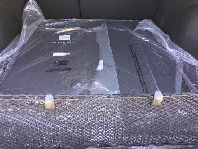 Hyundai Elantra Sel Sport Premium Fwd 4D Sedan - Thumbnail 9