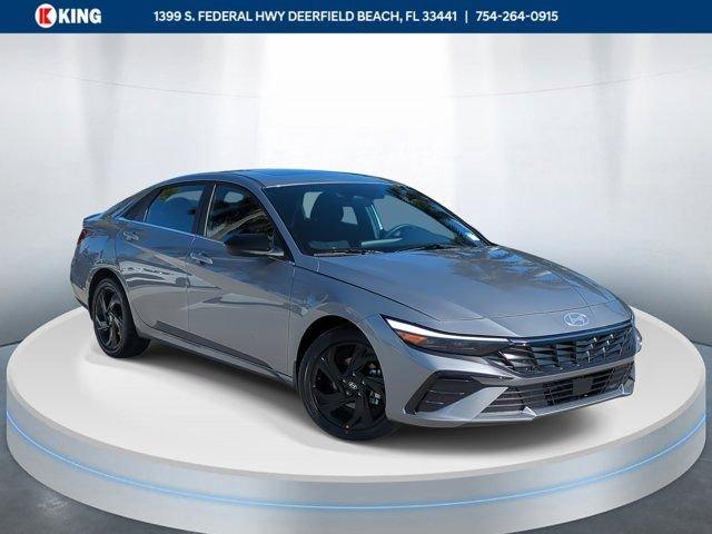 Hyundai Elantra Sel Sport Premium Fwd 4D Sedan - Thumbnail 2