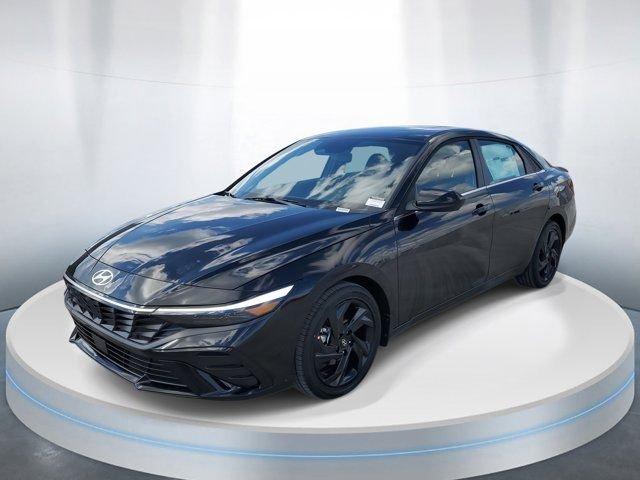 Hyundai Elantra Sel Sport Premium Fwd 4D Sedan - Thumbnail 3