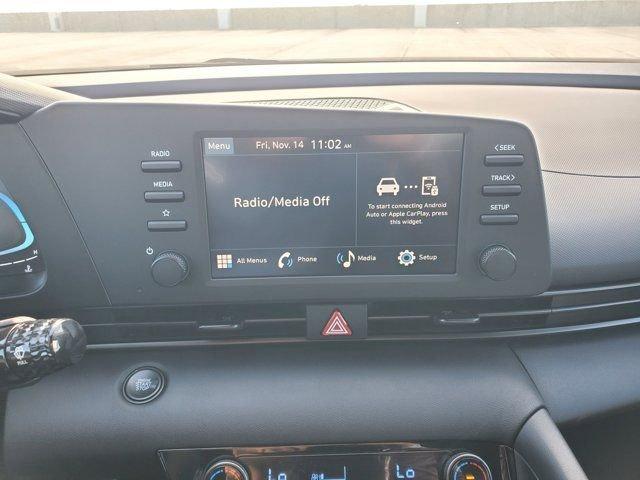 Hyundai Elantra Sel Sport Premium Fwd 4D Sedan - Thumbnail 18