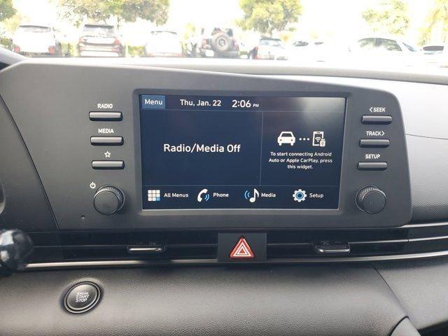 Hyundai Elantra Sel Sport Premium Fwd 4D Sedan - Thumbnail 15