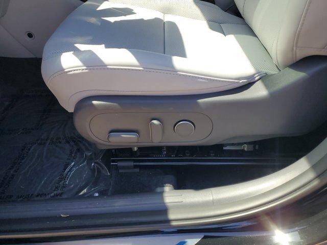 Hyundai Kona Limited Fwd 4D Sport Utility - Thumbnail 14