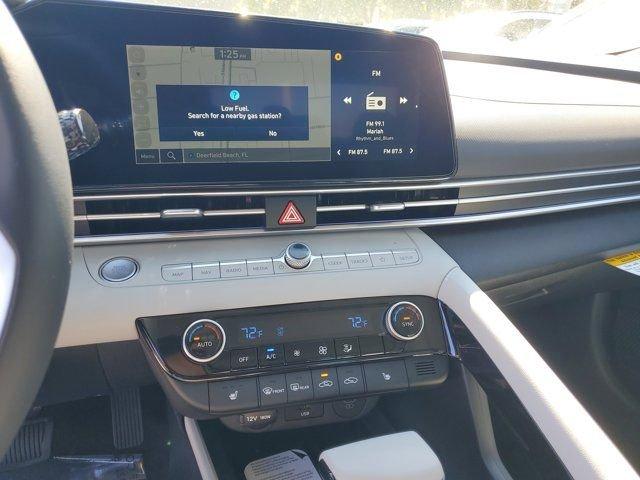 Hyundai Elantra Limited Fwd 4D Sedan - Thumbnail 15