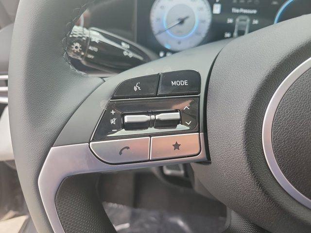 Hyundai Elantra Limited Fwd 4D Sedan - Thumbnail 20