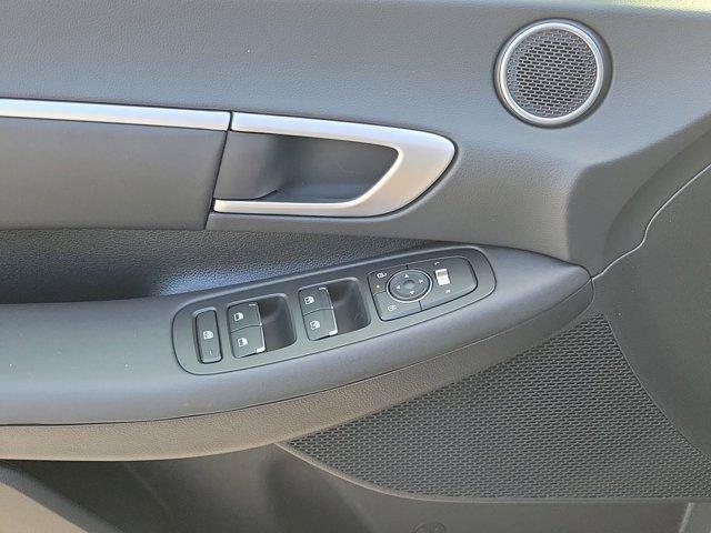 Hyundai Sonata Sel Sport Fwd 4D Sedan - Thumbnail 17