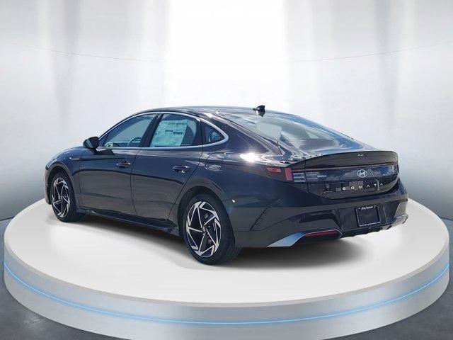 Hyundai Sonata Sel Sport Fwd 4D Sedan - Thumbnail 4