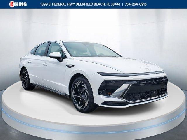 Hyundai Sonata Sel Sport Fwd 4D Sedan - View 1