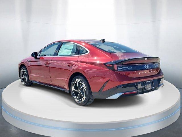 Hyundai Sonata Sel Sport Fwd 4D Sedan - Thumbnail 4