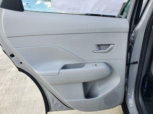 Hyundai Kona Sel Sport Fwd Fwd 4D Sport Utility - Thumbnail 7