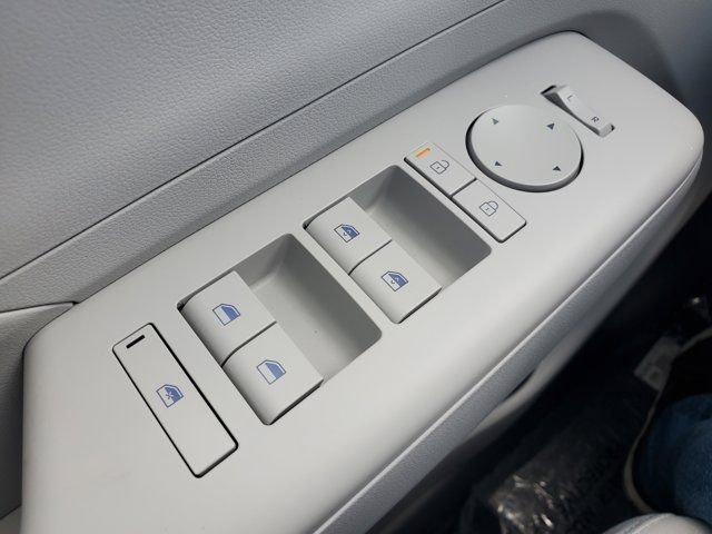 Hyundai Kona Sel Sport Fwd Fwd 4D Sport Utility - Thumbnail 12