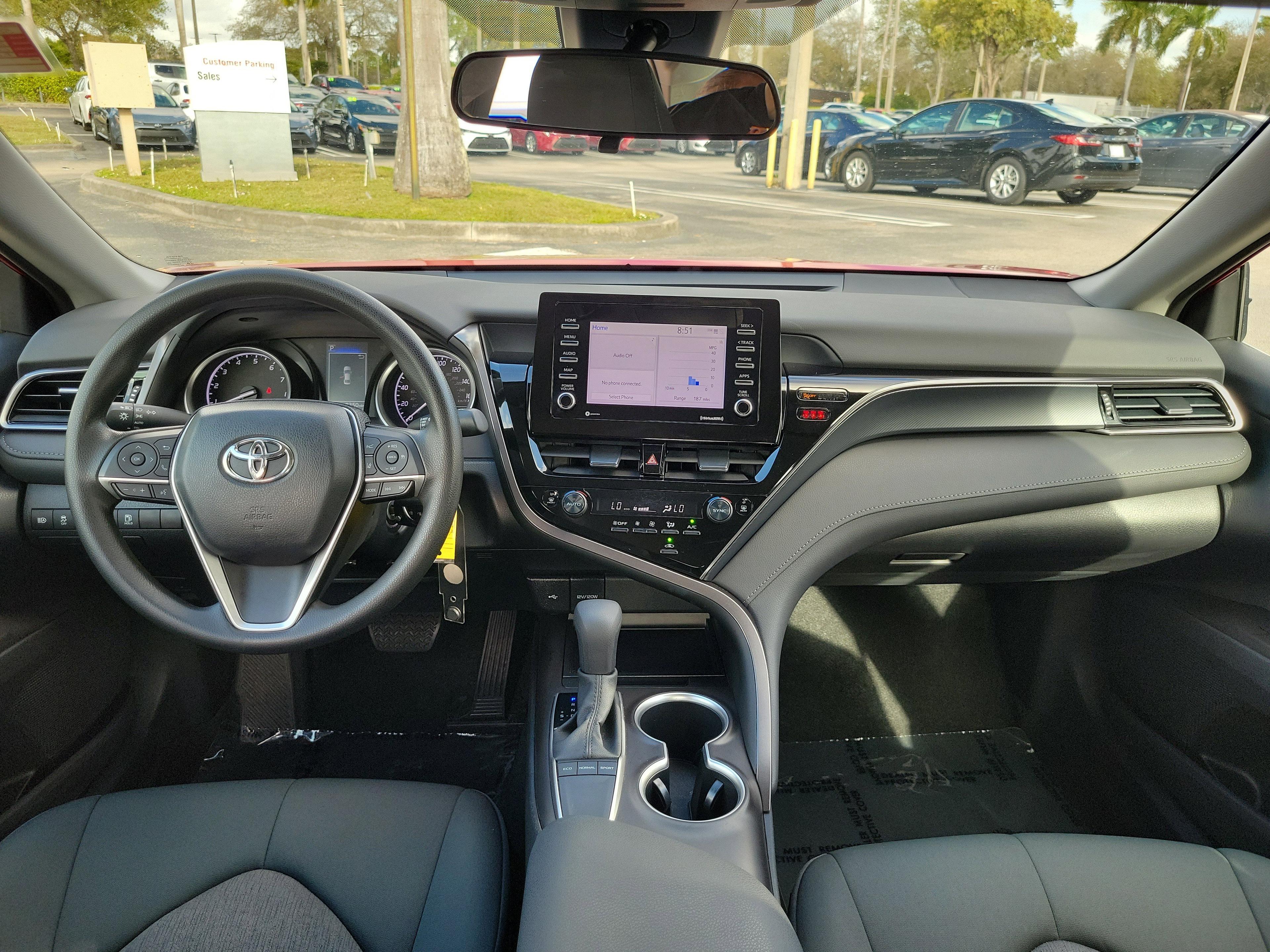 Toyota Camry Le Fwd - Thumbnail 11