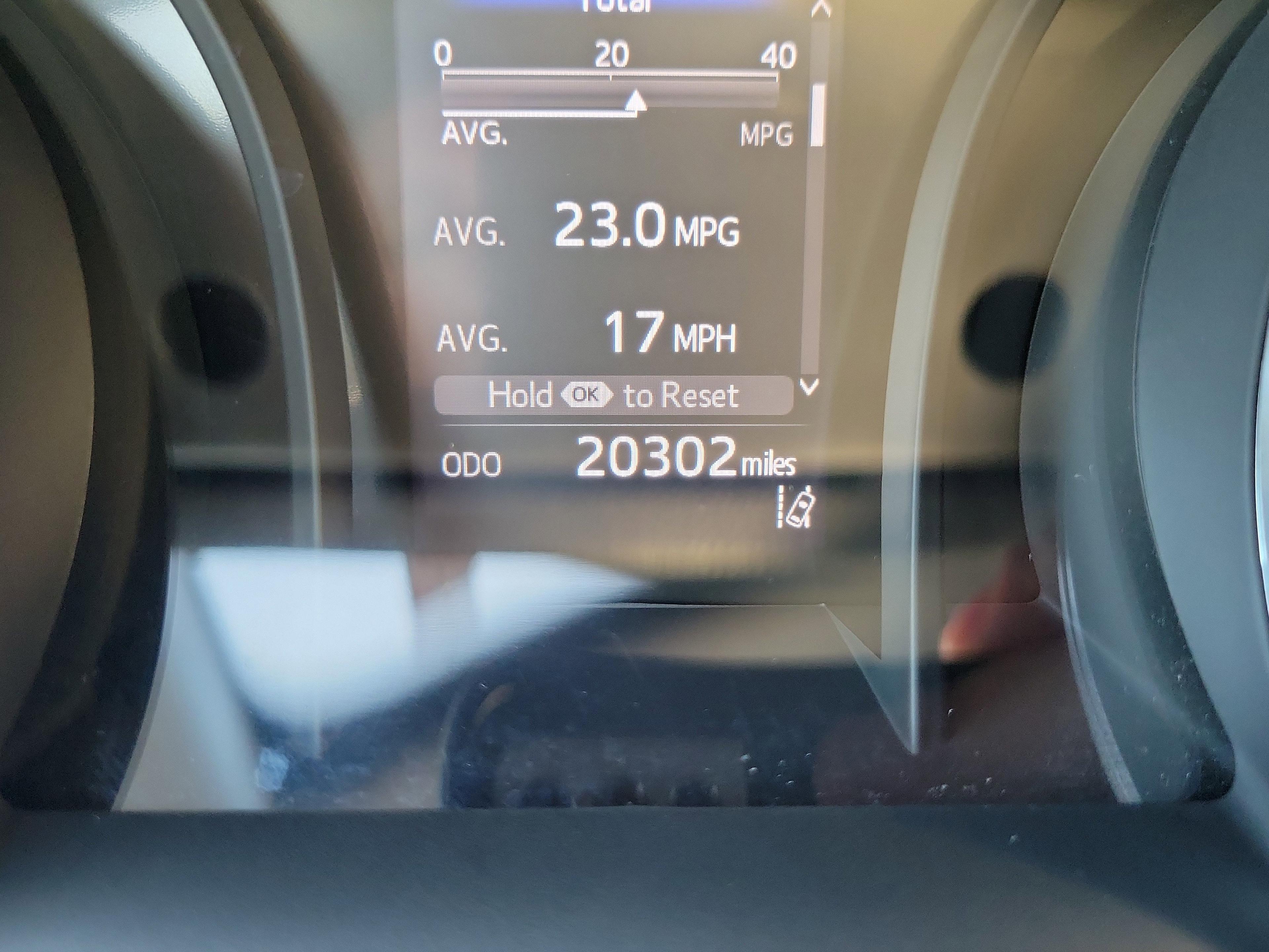 Toyota Camry Le Fwd - Thumbnail 20