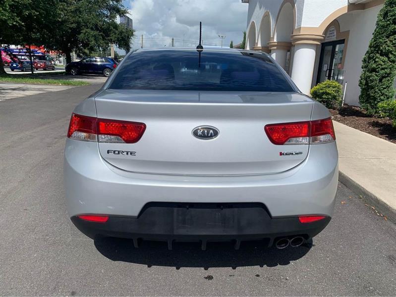 Kia Forte Koupsx - Thumbnail 8