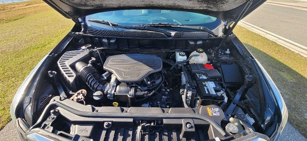 Cadillac Xt5Premium Luxury - Thumbnail 2