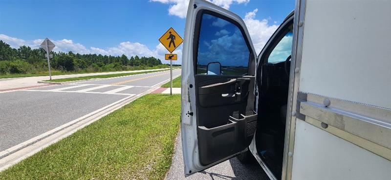 Chevrolet Expressg3500 - Thumbnail 11