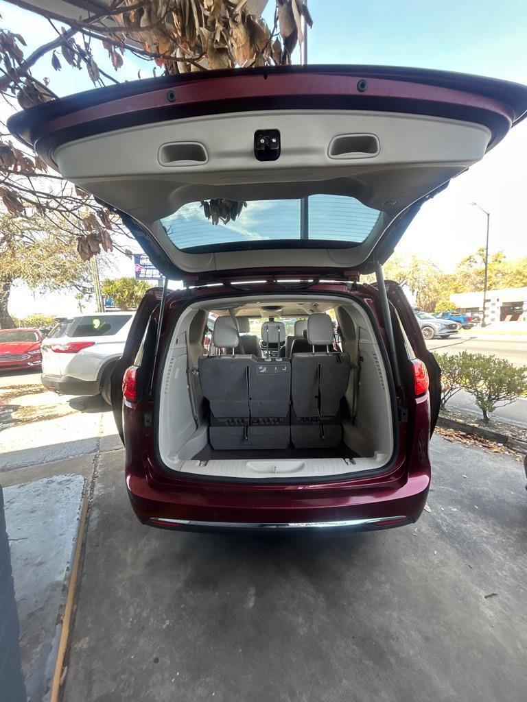 Chrysler Pacificatouring-L Fwd - Thumbnail 5