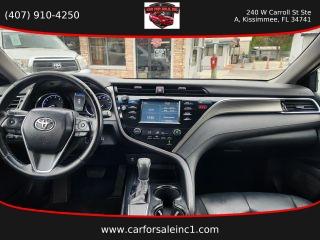 Toyota Camry - Thumbnail 3