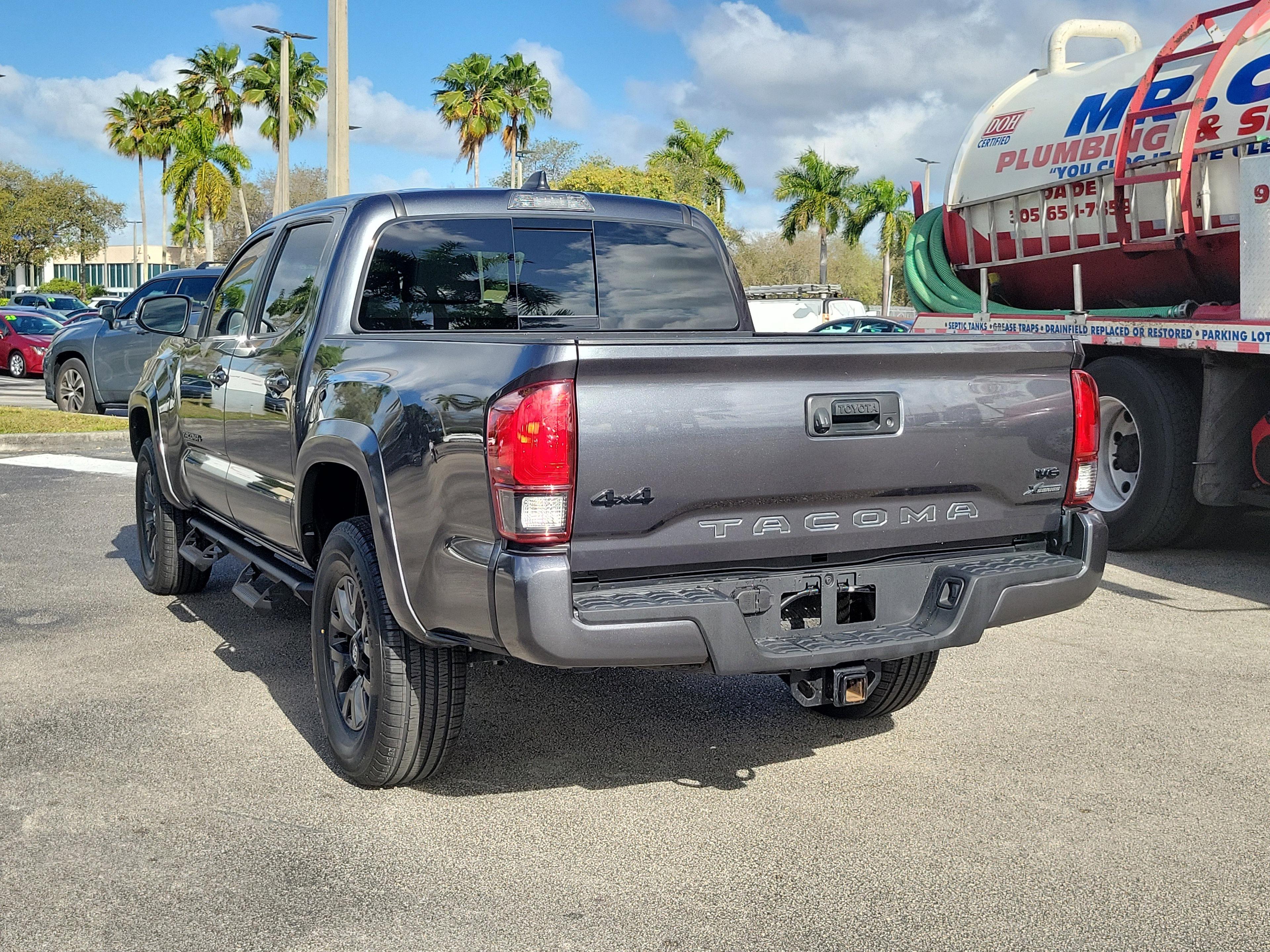 Toyota Tacoma 4Wd Sr5 4Wd Crew Cab - Thumbnail 8