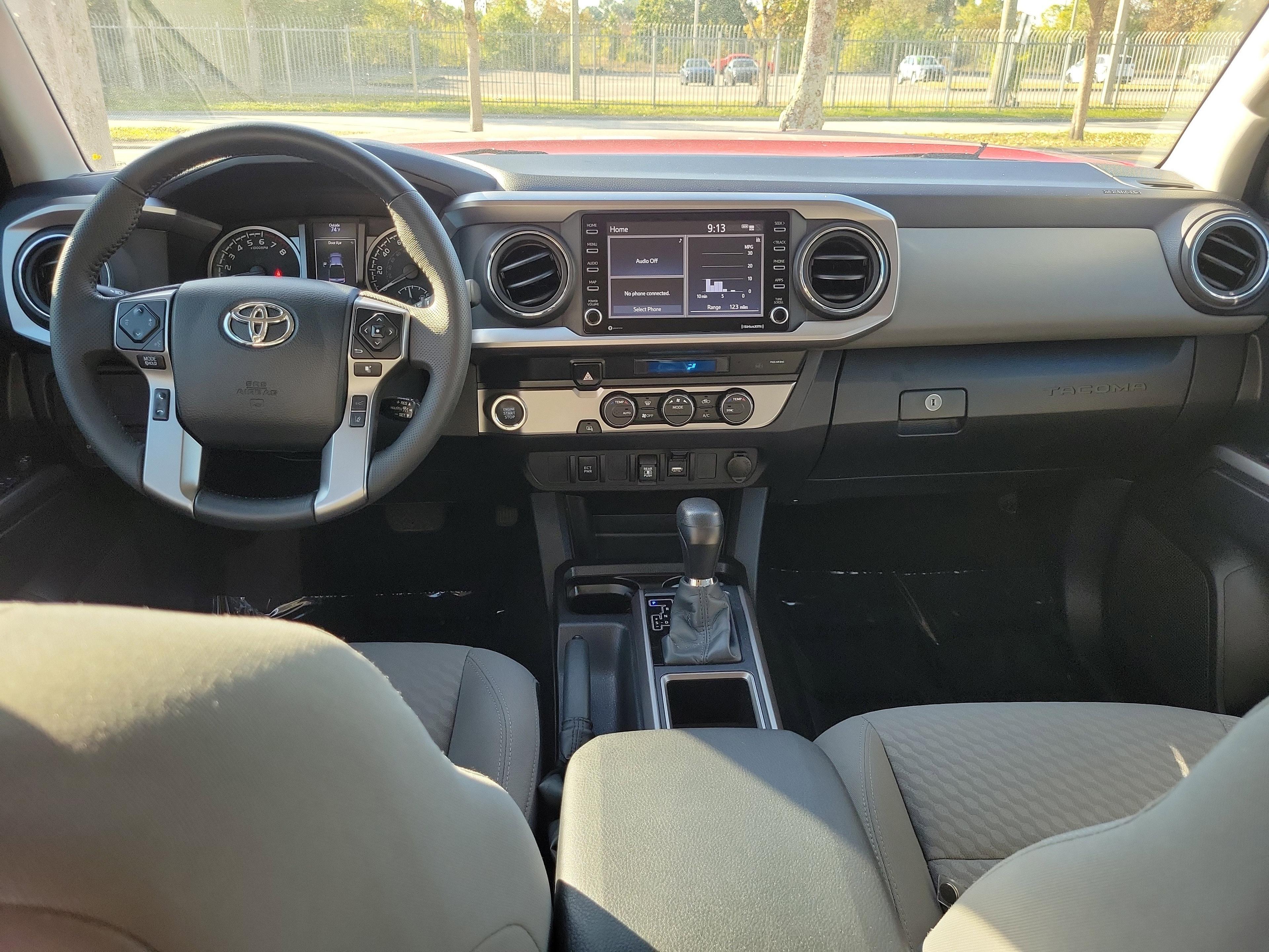 Toyota Tacoma 2Wd Sr5 Rwd Crew Cab - Thumbnail 12