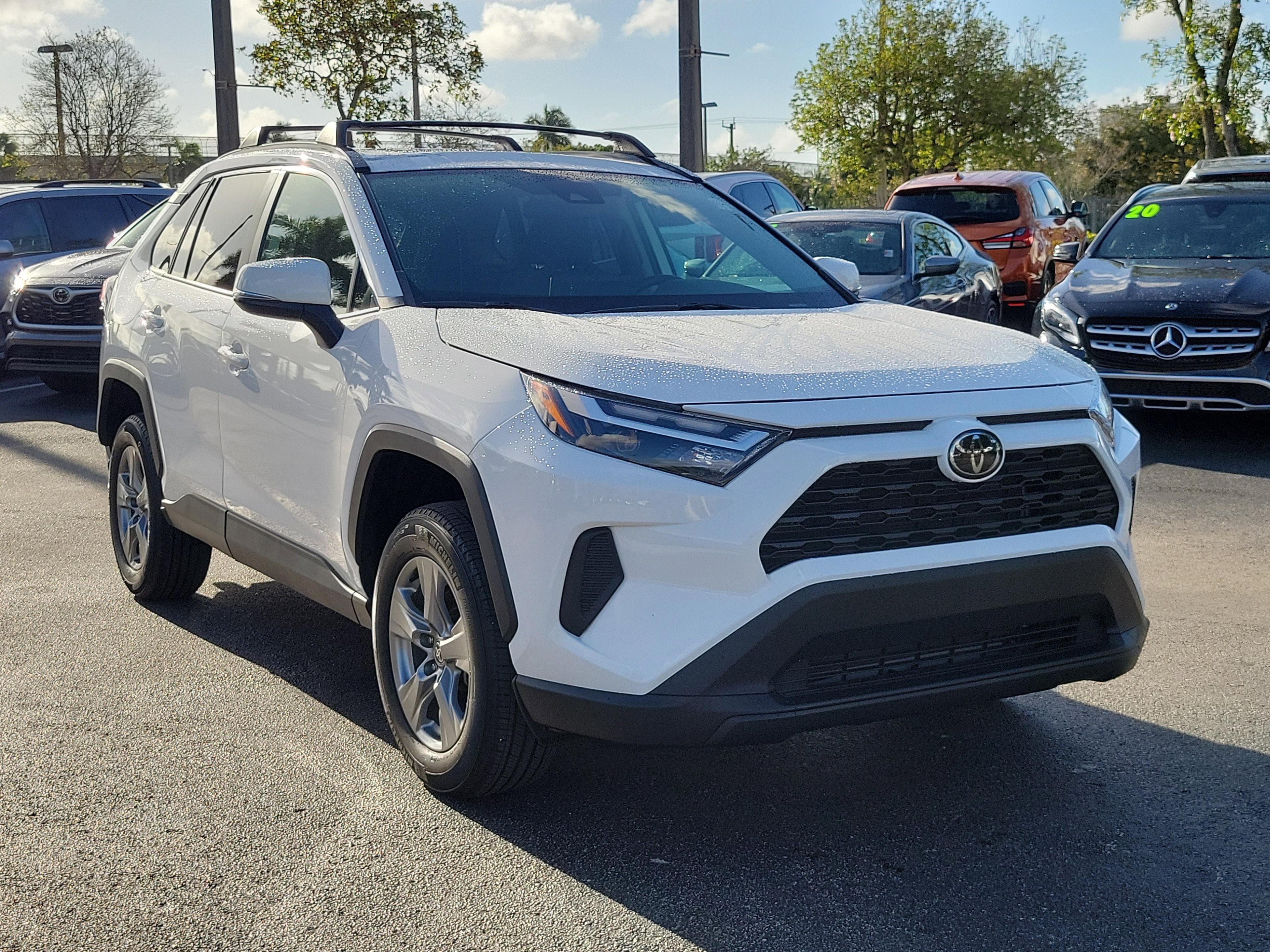 Toyota Rav4 Xle Fwd - Thumbnail 5