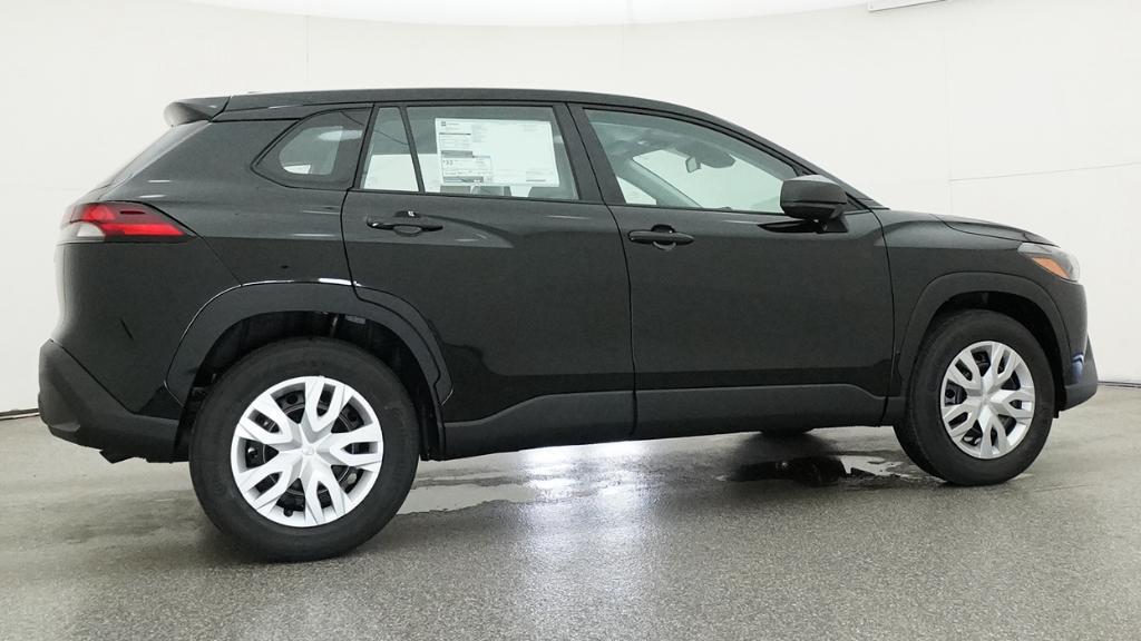 Toyota Corolla Cross L - Thumbnail 2