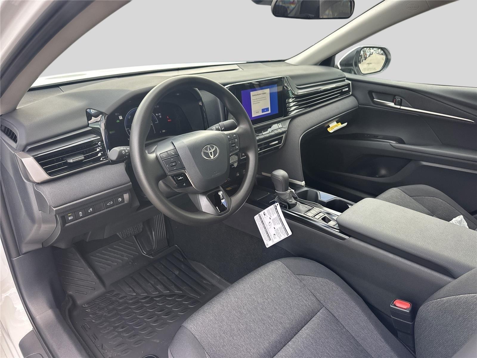 Toyota Camry Le Awd - Thumbnail 9