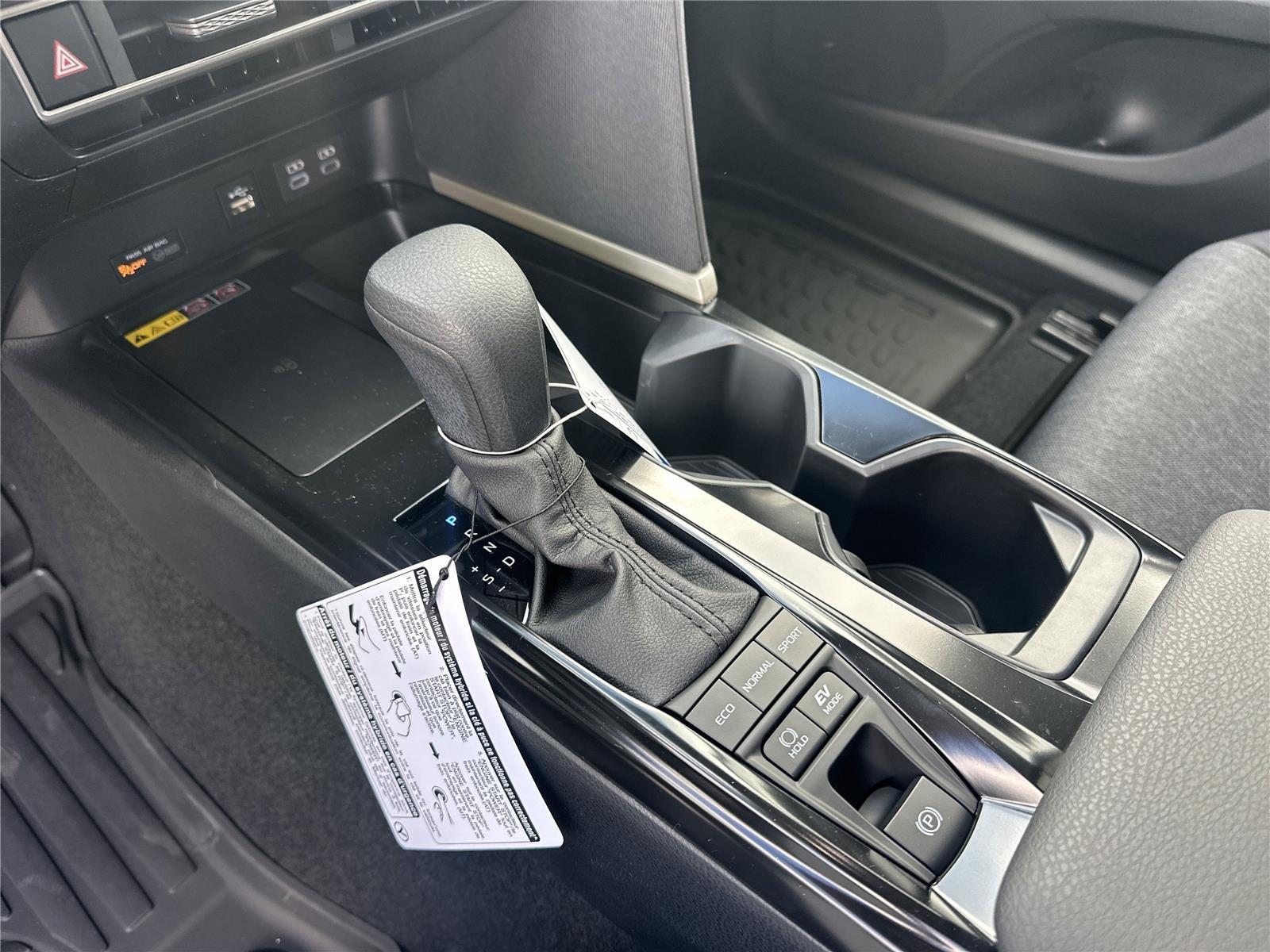 Toyota Camry Le Awd - Thumbnail 14