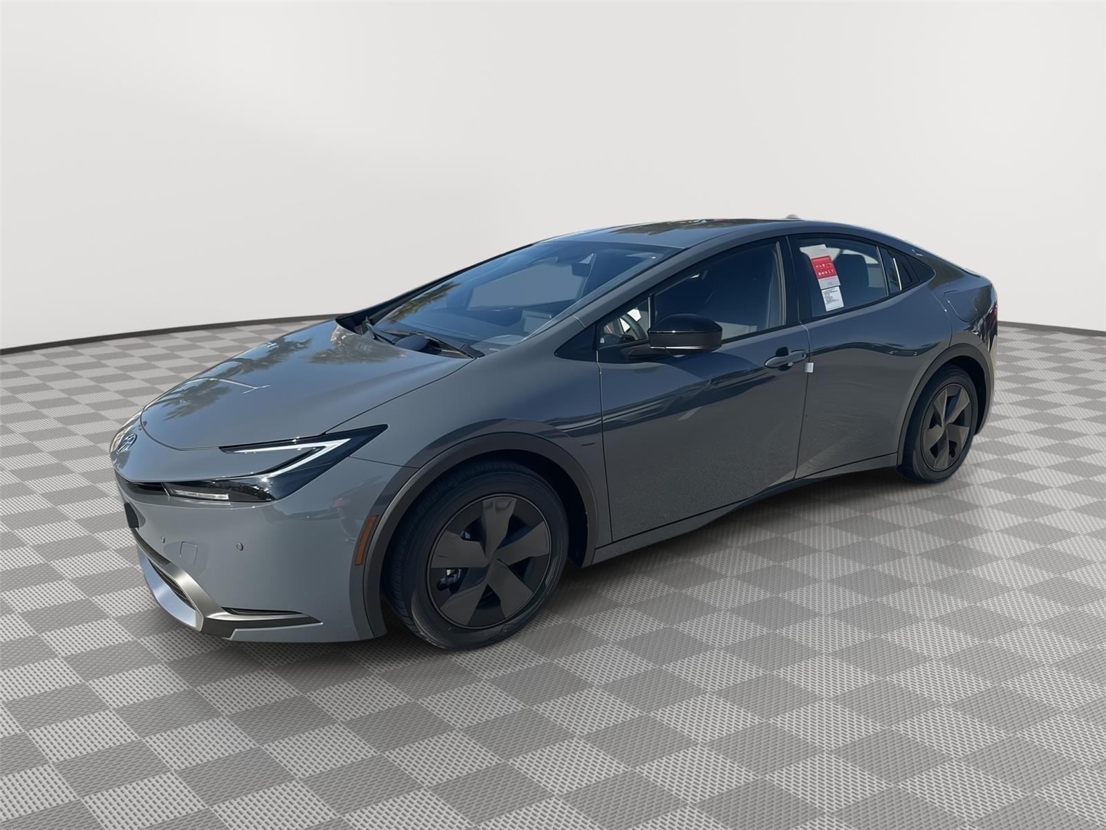 Toyota Prius Plug-In Hybrid Se - View 1