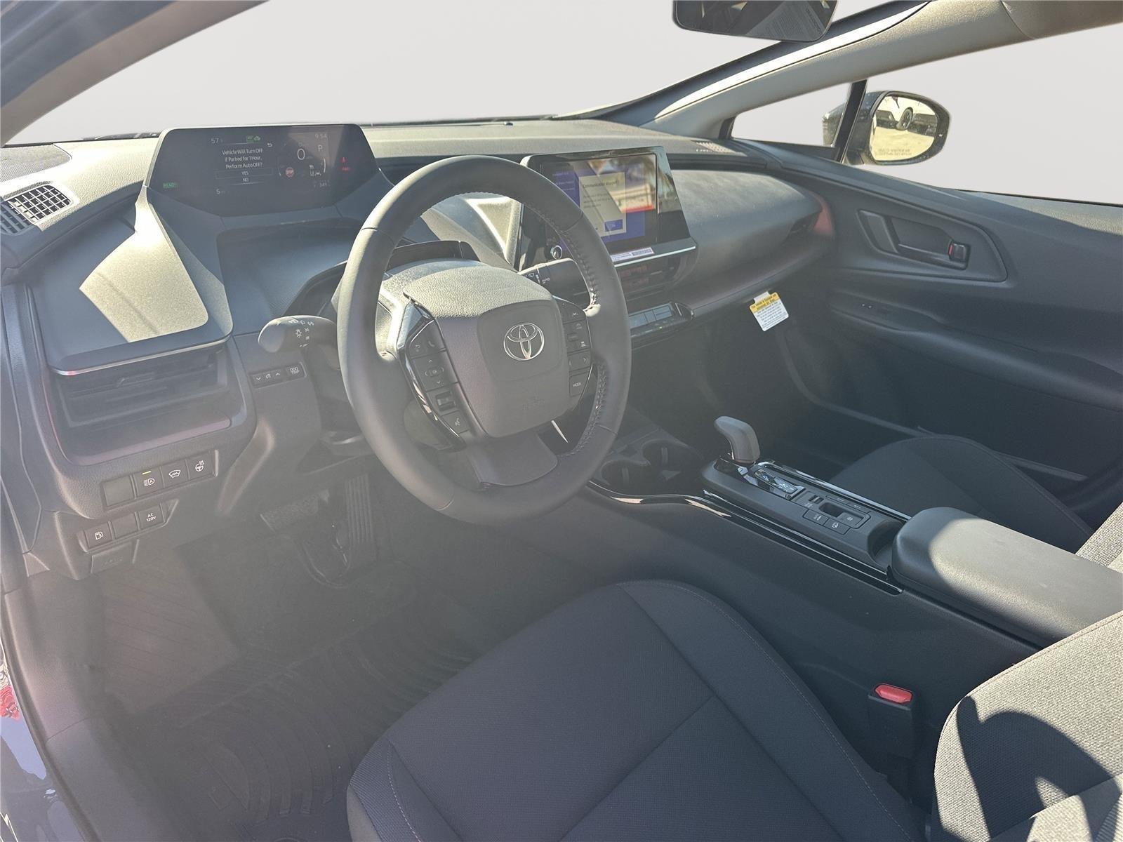 Toyota Prius Plug-In Hybrid Se - Thumbnail 9