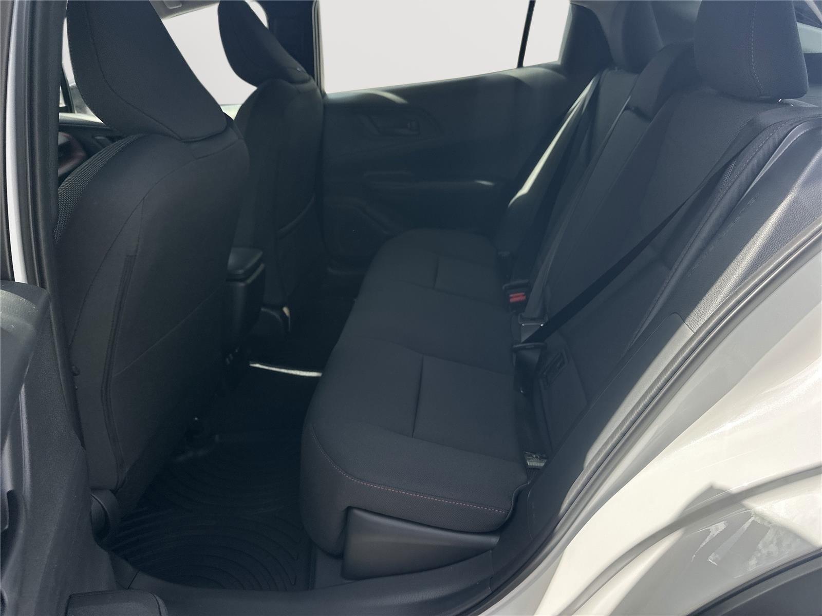 Toyota Prius Plug-In Hybrid Se - Thumbnail 20