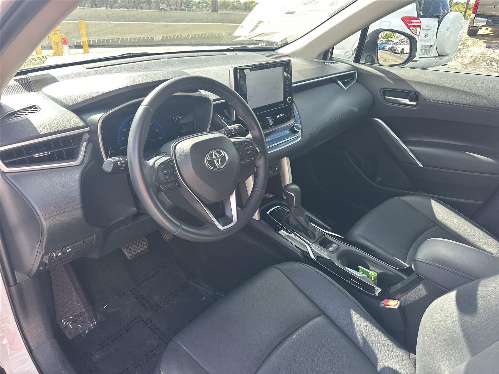 Toyota Corolla Cross Xle All Wheel Drive - Thumbnail 9