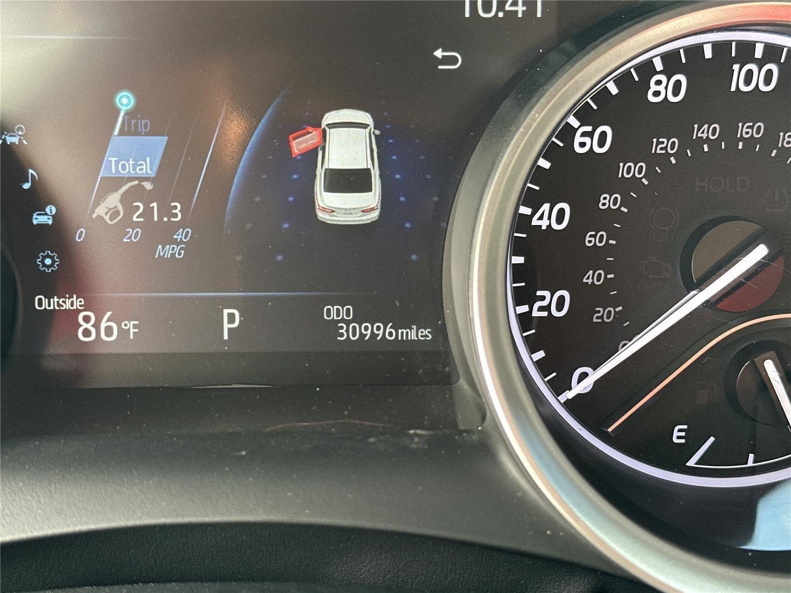 Toyota Camry Xle Front Wheel Drive - Thumbnail 14