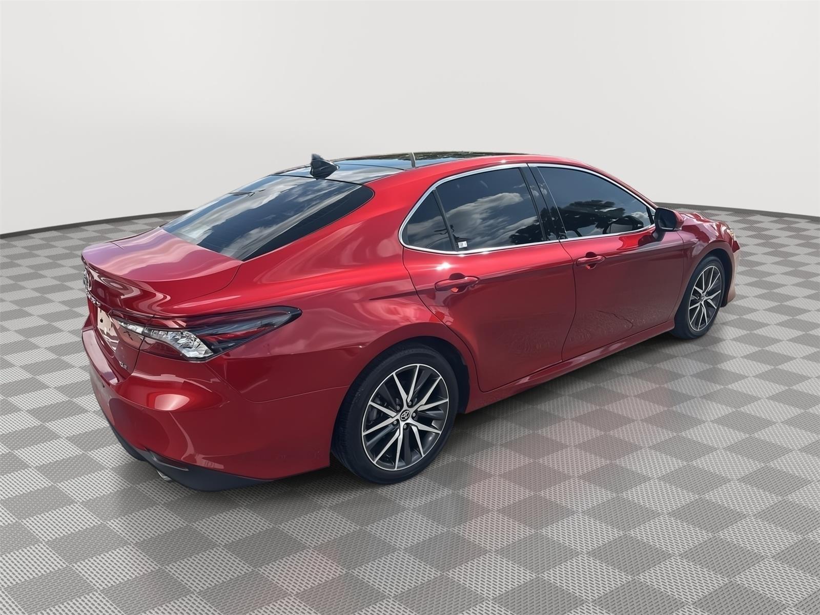 Toyota Camry Xle Front Wheel Drive - Thumbnail 6